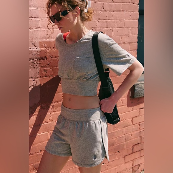 FP MOVEMENT Challenger SET Top & Shorts Heather Grey NWT - Picture 2 of 4